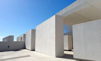 Beton architektoniczny we wnętrzu: jak go stosować