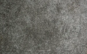 Beton szczotkowany, płukany czy zacierany: czym wykończyć taras i podjazd